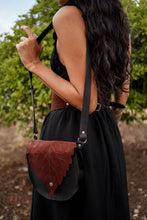 Load image into Gallery viewer, Radagast Burgundy Belt