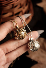 Load image into Gallery viewer, Cage Musical Pendant