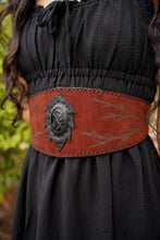 Load image into Gallery viewer, Radagast Burgundy Belt