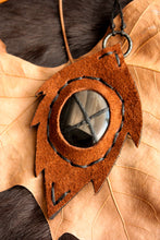 Load image into Gallery viewer, Black Agate Leaf Pendant