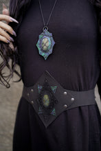 Load image into Gallery viewer, Black Sun Labradorite Belt