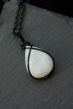 Load image into Gallery viewer, Moonstone Pendant