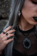 Load image into Gallery viewer, Naja Earrings