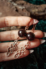 Load image into Gallery viewer, Venus Earrings