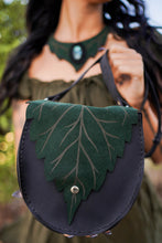 Load image into Gallery viewer, Radagast Green Necklace
