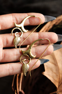 No Name Earrings 1