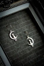 Load image into Gallery viewer, Moon Cat Earrings
