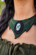 Load image into Gallery viewer, Radagast Green Necklace
