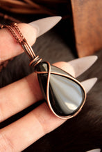 Load image into Gallery viewer, Onyx Copper Pendant
