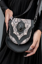 Load image into Gallery viewer, Mage Snake Belt Bag
