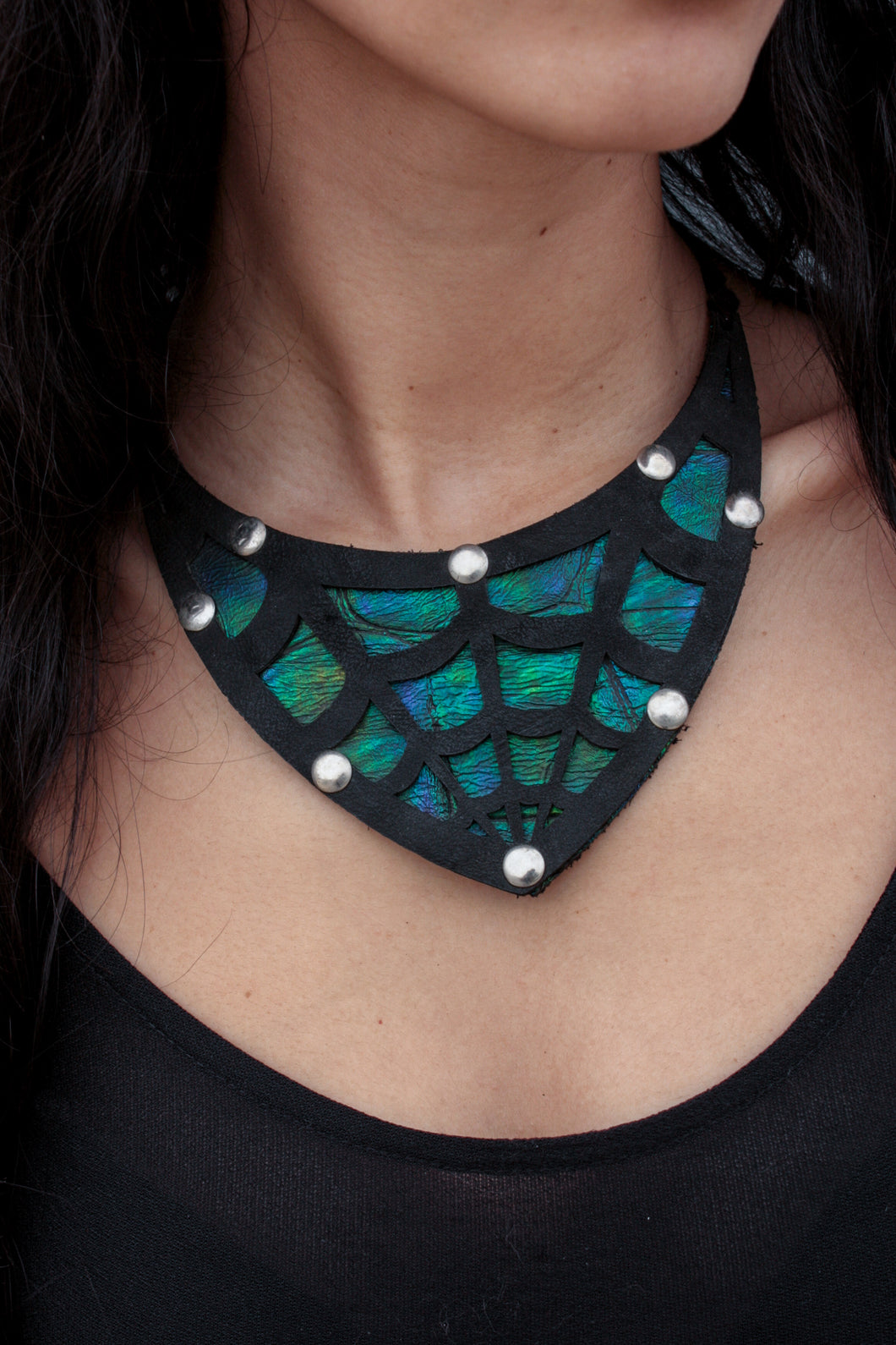 Aranea Iridescent Necklace