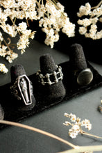 Load image into Gallery viewer, Coffin Ring Set
