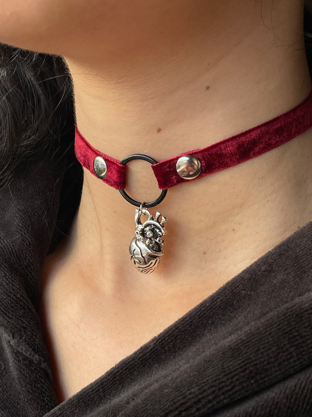 Anatomic Heart Choker