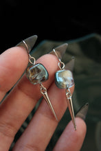 Load image into Gallery viewer, Spike Earrings
