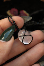 Load image into Gallery viewer, Rose Quartz Pendant
