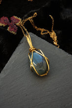 Load image into Gallery viewer, Deep Blue Labradorite Brass Pendant
