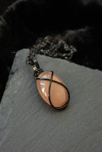 Load image into Gallery viewer, Peach Moonstone Pendant
