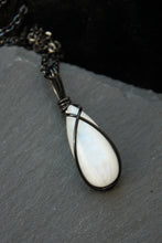 Load image into Gallery viewer, Moonstone Pendant 2
