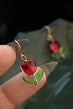 Load image into Gallery viewer, Tulip Earrings
