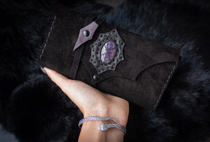 Aranea Amethyst Noteguard