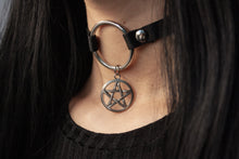 Load image into Gallery viewer, Pentagram Choker
